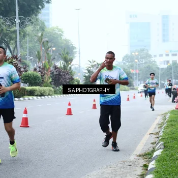 Runner Photo 7268903