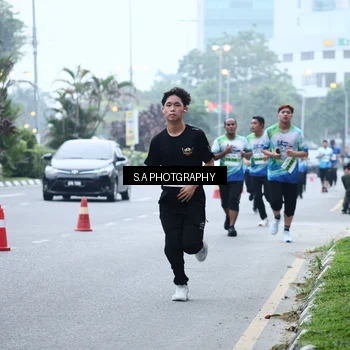 Runner Photo 7269119