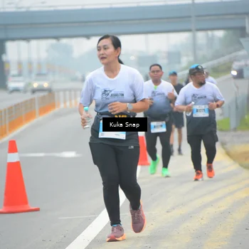 Runner Photo 7269476