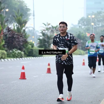 Runner Photo 7269698