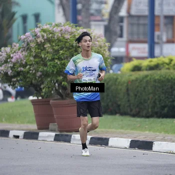 Runner Photo 7270008