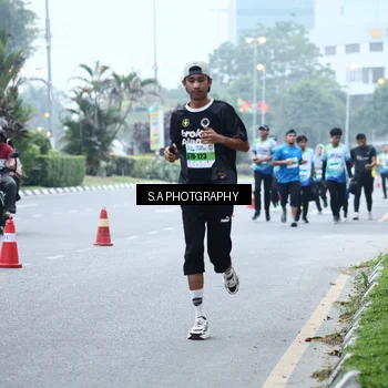 Runner Photo 7270033