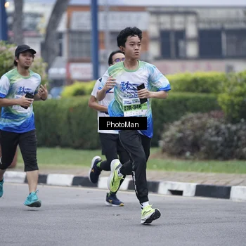 Runner Photo 7270054