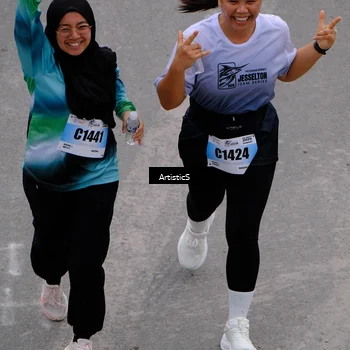 Runner Photo 7270060