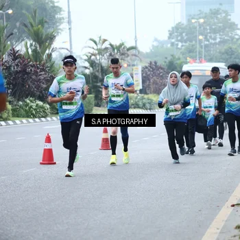 Runner Photo 7270071
