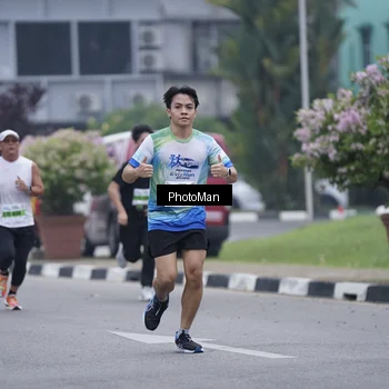 Runner Photo 7270103