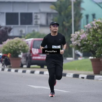 Runner Photo 7270240