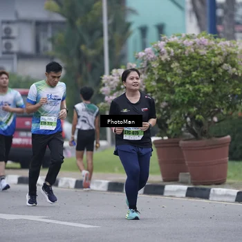 Runner Photo 7270246