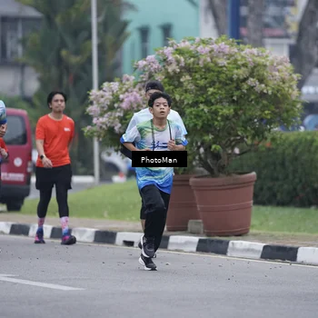 Runner Photo 7270273