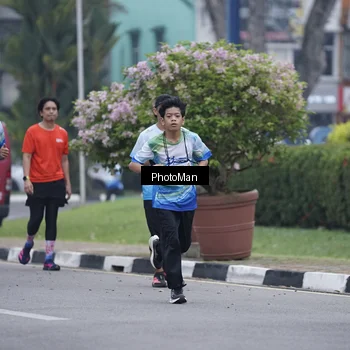 Runner Photo 7270285