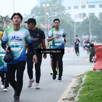 Runner Photo 7270367