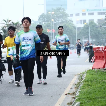 Runner Photo 7270376