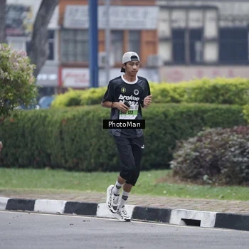 Runner Photo 7270393