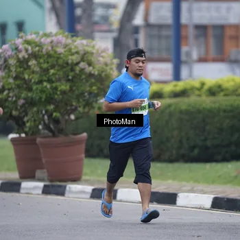 Runner Photo 7270399