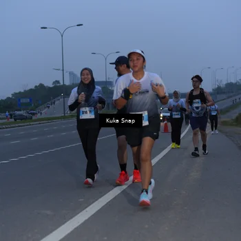 Runner Photo 7270419