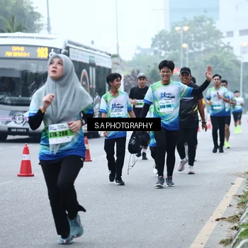 Runner Photo 7270424