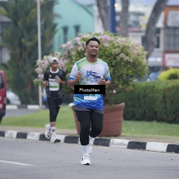Runner Photo 7270433