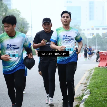 Runner Photo 7270443