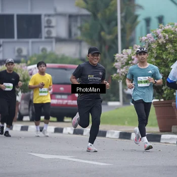 Runner Photo 7270444