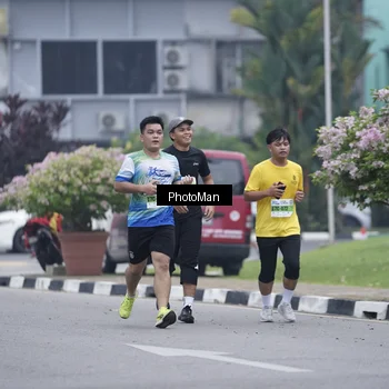 Runner Photo 7270468