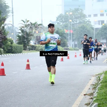 Runner Photo 7270475