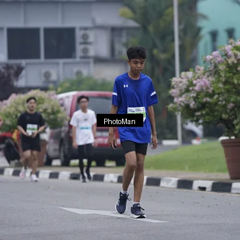 Runner Photo 7270498