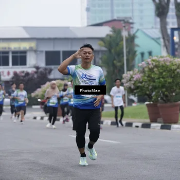 Runner Photo 7270511