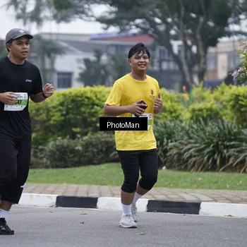 Runner Photo 7270518