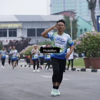 Runner Photo 7270519