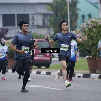 Runner Photo 7270554