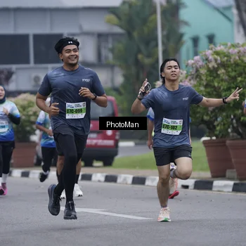 Runner Photo 7270558