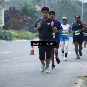Runner Photo 7270575