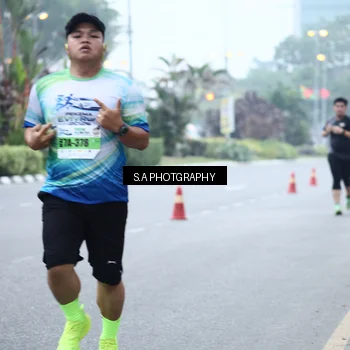 Runner Photo 7270595