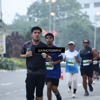 Runner Photo 7270607