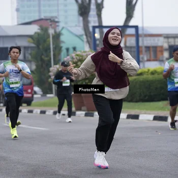 Runner Photo 7270618