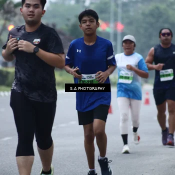 Runner Photo 7270646