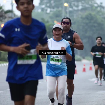 Runner Photo 7270647