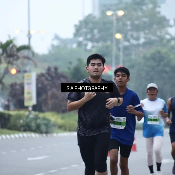 Runner Photo 7270683