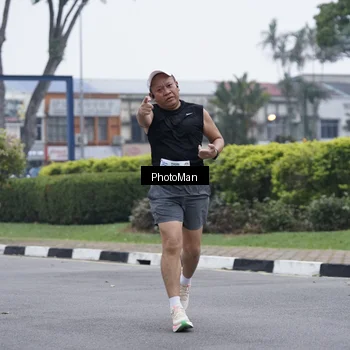 Runner Photo 7270688