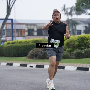 Runner Photo 7270697