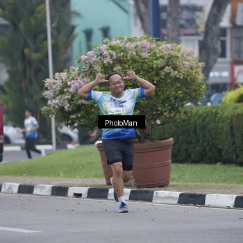 Runner Photo 7270733