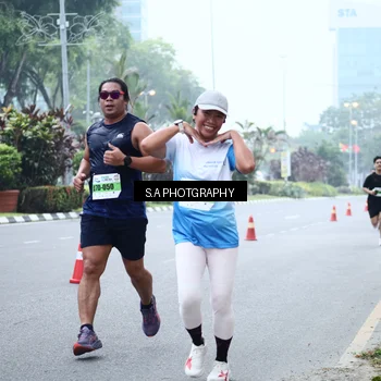 Runner Photo 7270747