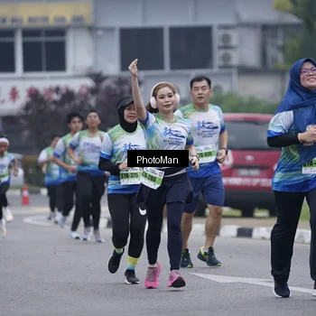 Runner Photo 7270874