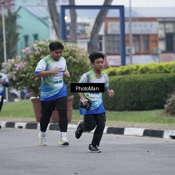 Runner Photo 7270948