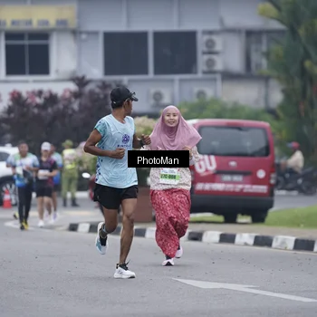 Runner Photo 7270999