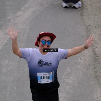 Runner Photo 7271003