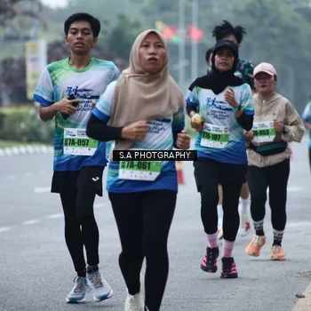 Runner Photo 7271014