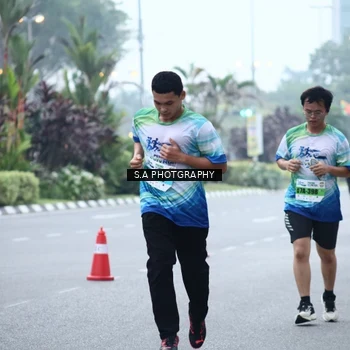 Runner Photo 7271042