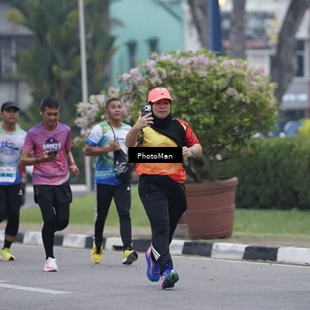 Runner Photo 7271066