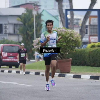 Runner Photo 7271078